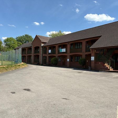 Tollgate Hotel & Leisure Stoke-on-Trent Eksteriør billede