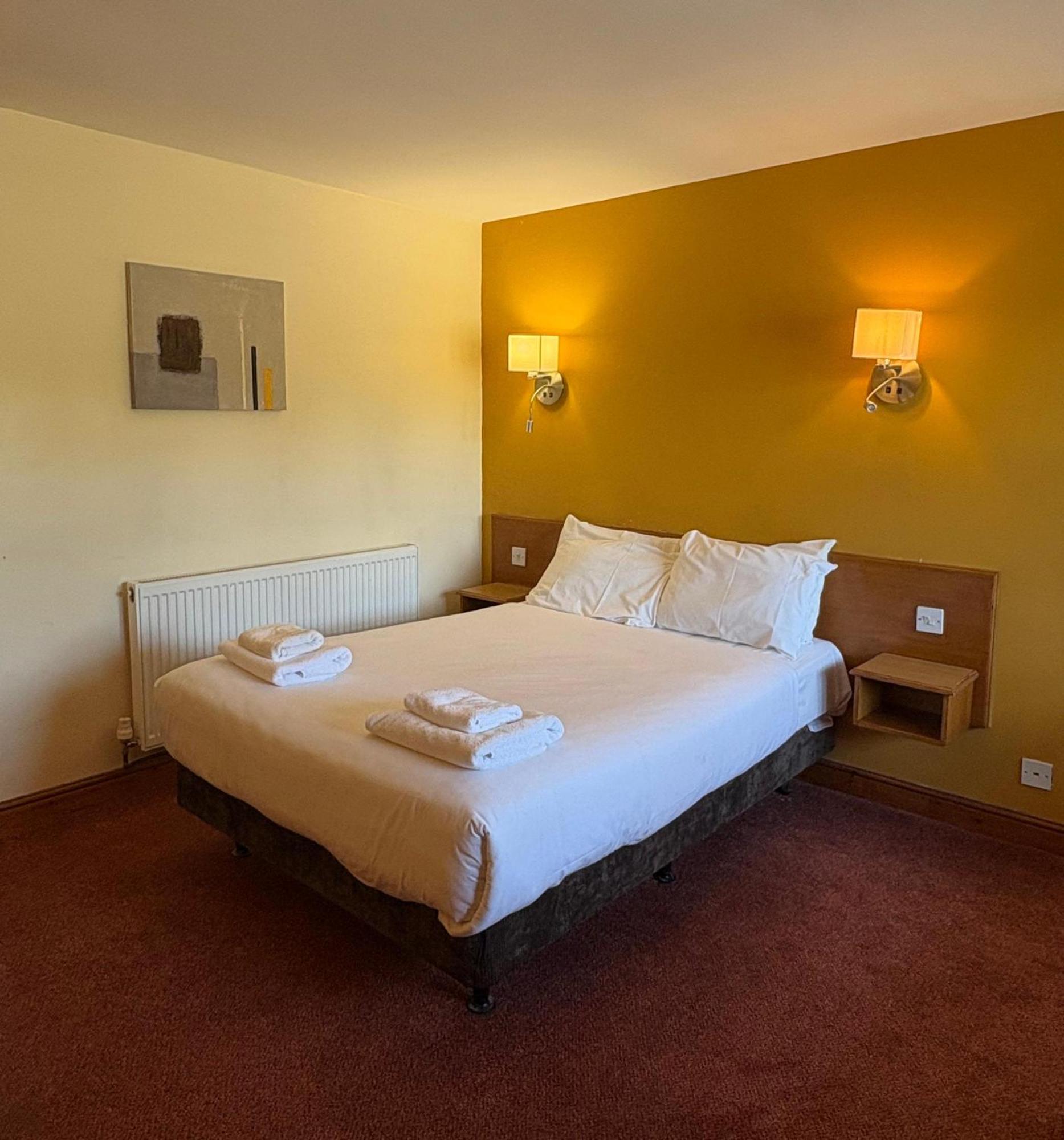 Tollgate Hotel & Leisure Stoke-on-Trent Eksteriør billede